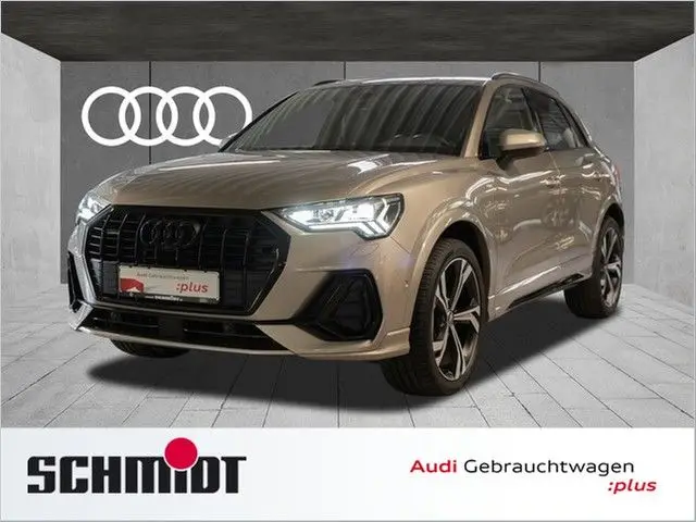 Photo 1 : Audi Q3 2021 Essence