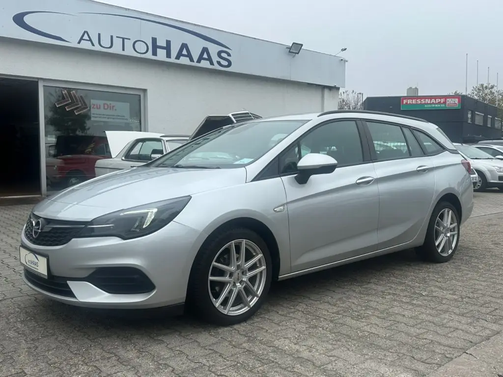 Photo 1 : Opel Astra 2020 Diesel