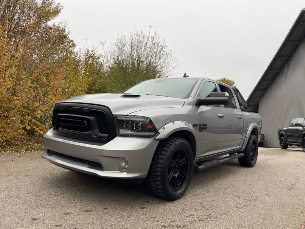 Photo 1 : Dodge Ram 2021 Essence