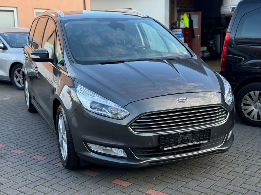 Photo 1 : Ford Galaxy 2017 Essence