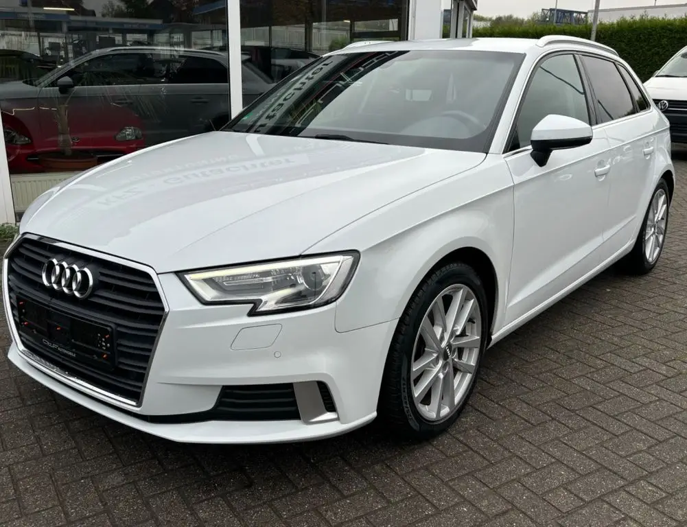 Photo 1 : Audi A3 2017 Diesel