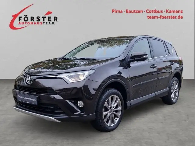 Photo 1 : Toyota Rav4 2016 Petrol