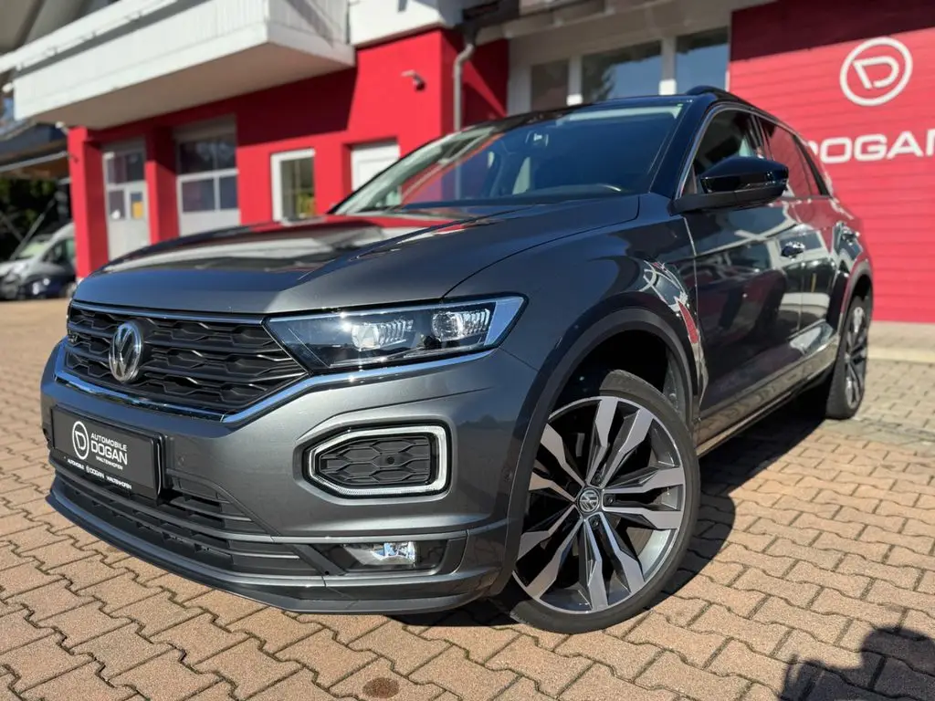 Photo 1 : Volkswagen T-roc 2019 Essence