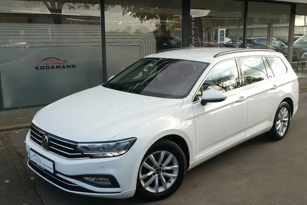 Photo 1 : Volkswagen Passat 2021 Diesel