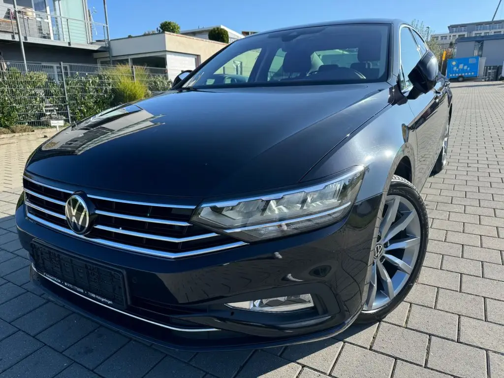 Photo 1 : Volkswagen Passat 2021 Diesel