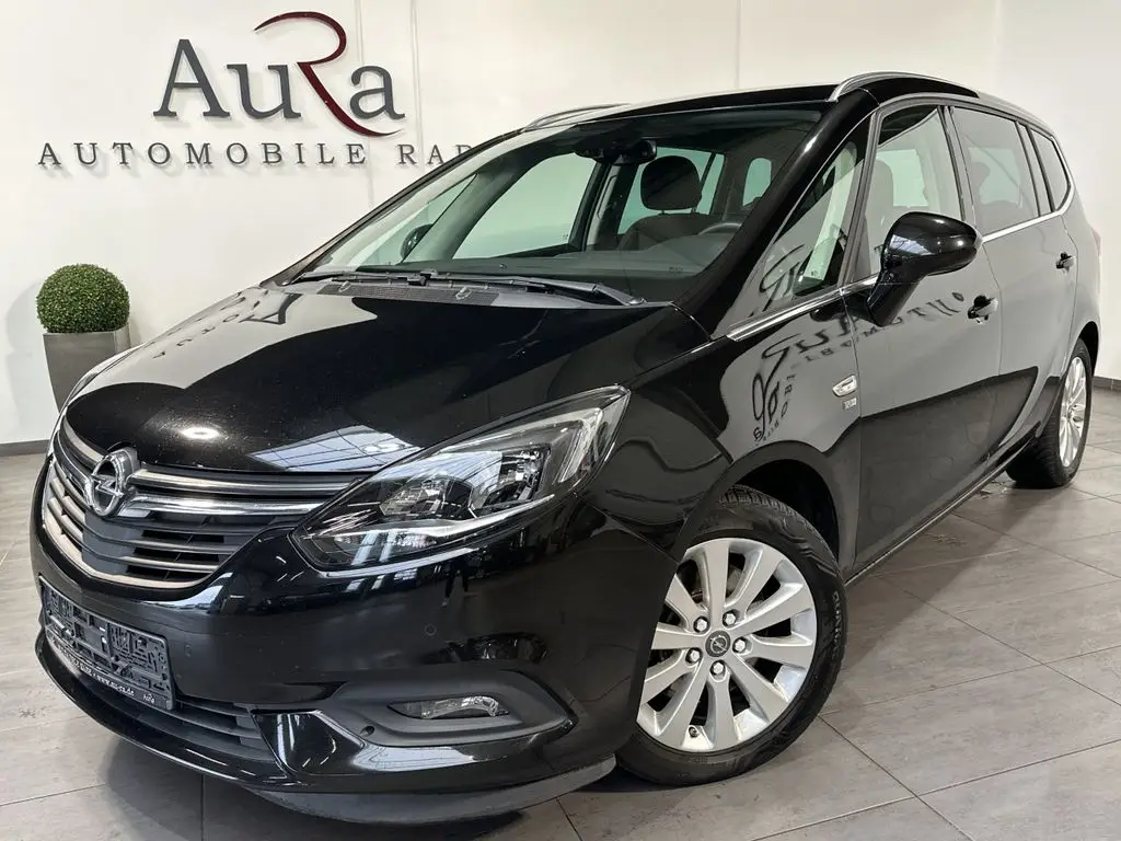 Photo 1 : Opel Zafira 2018 Diesel