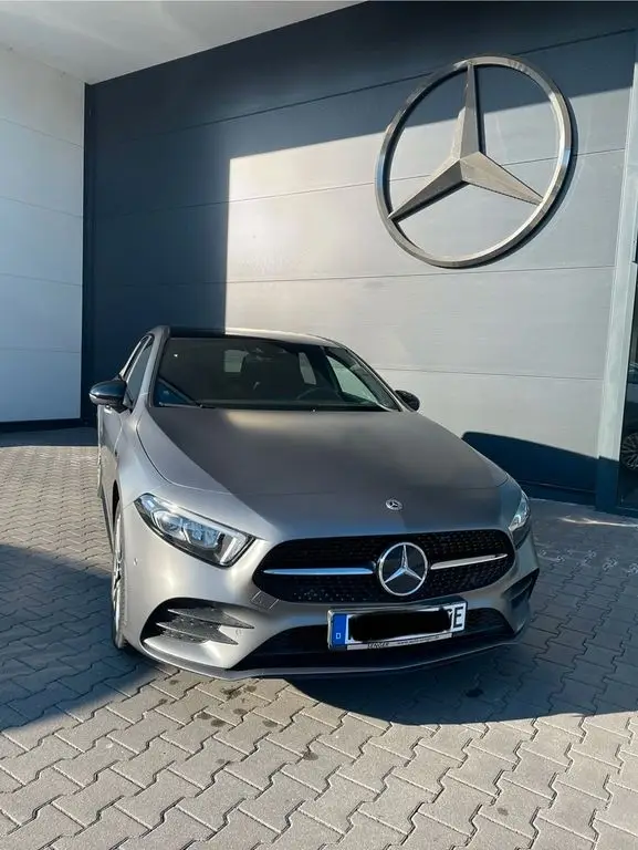 Photo 1 : Mercedes-benz Classe A 2020 Hybride