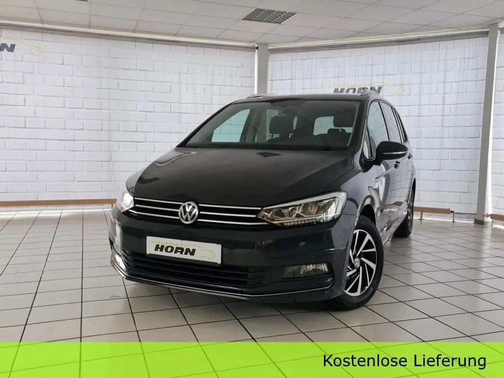 Photo 1 : Volkswagen Touran 2018 Essence