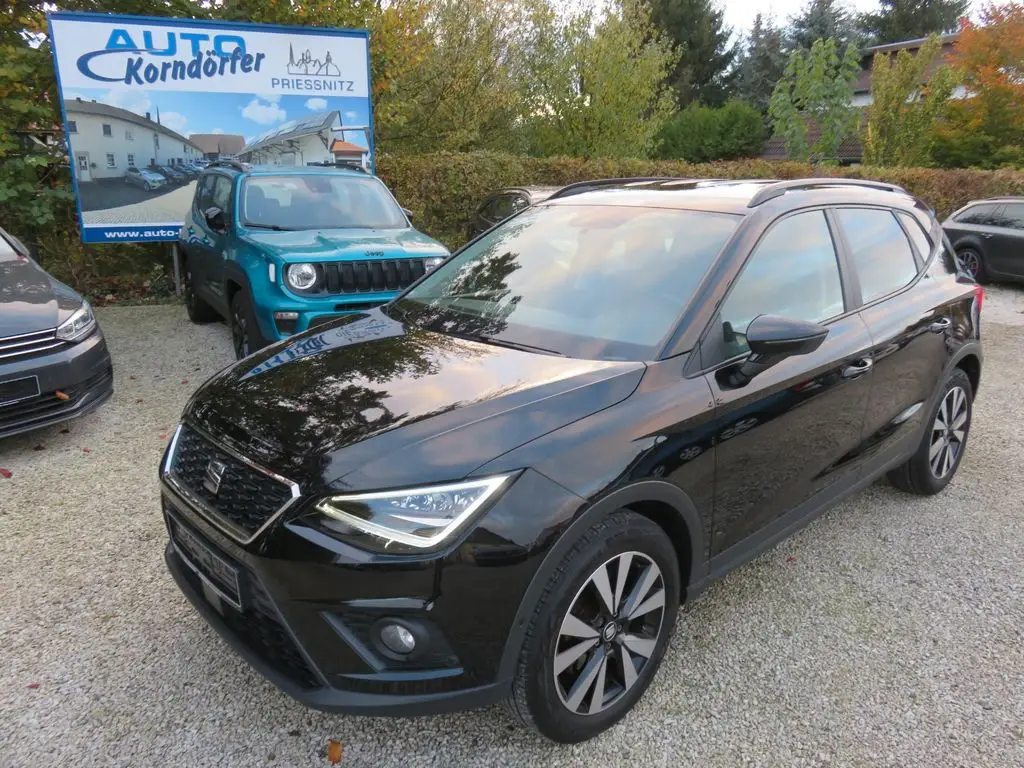 Photo 1 : Seat Arona 2020 Petrol