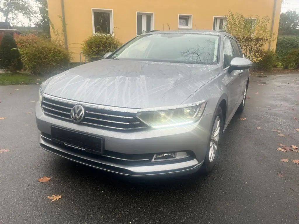 Photo 1 : Volkswagen Passat 2017 Diesel