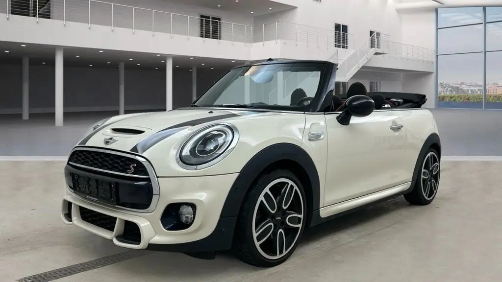 Photo 1 : Mini Cooper 2016 Petrol