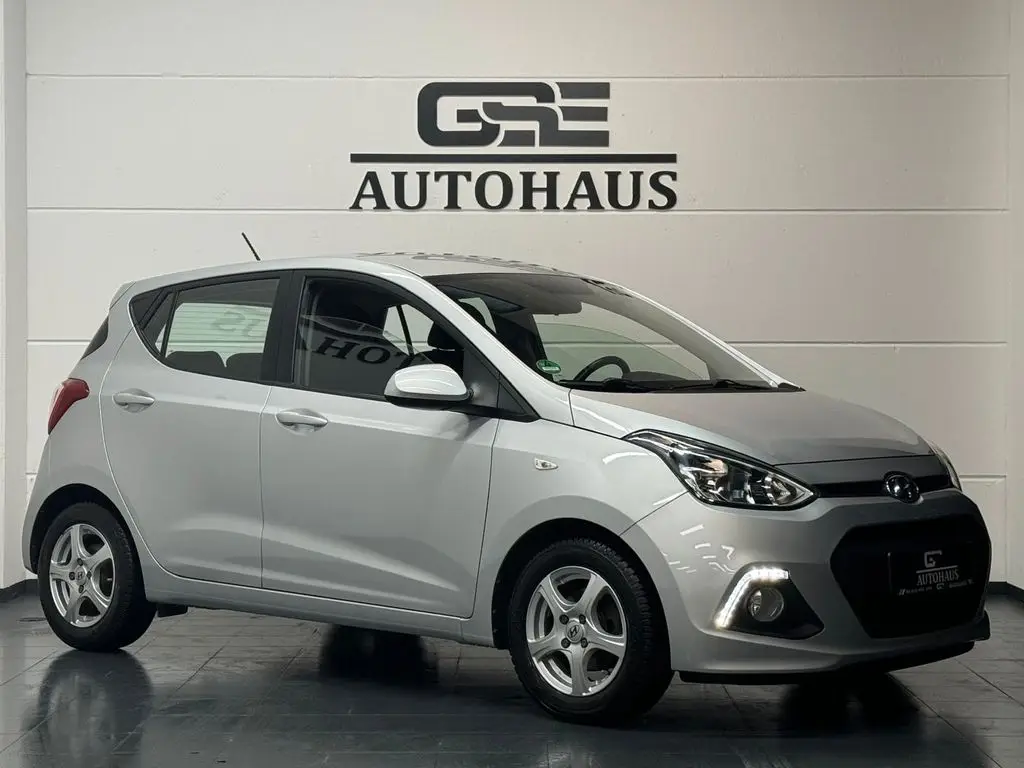 Photo 1 : Hyundai I10 2015 Petrol