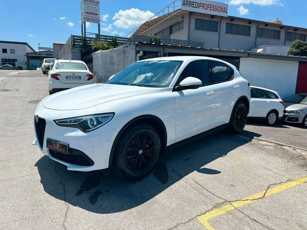 Photo 1 : Alfa Romeo Stelvio 2019 Diesel