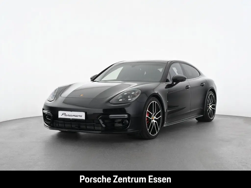 Photo 1 : Porsche Panamera 2023 Essence