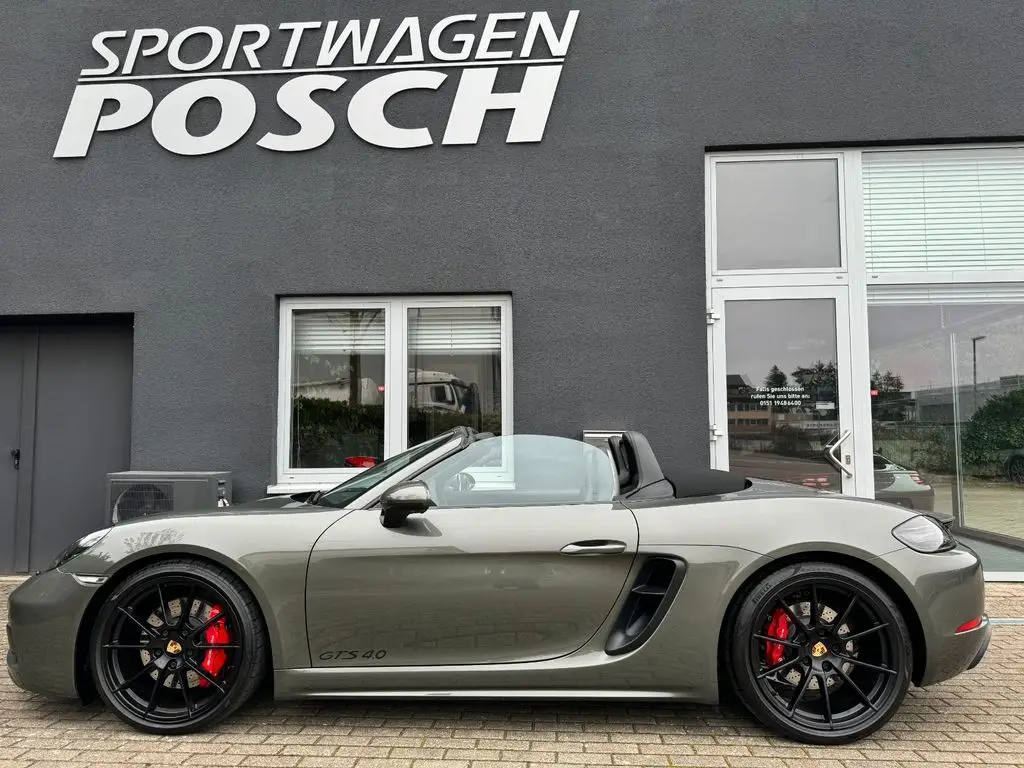 Photo 1 : Porsche Boxster 2021 Essence