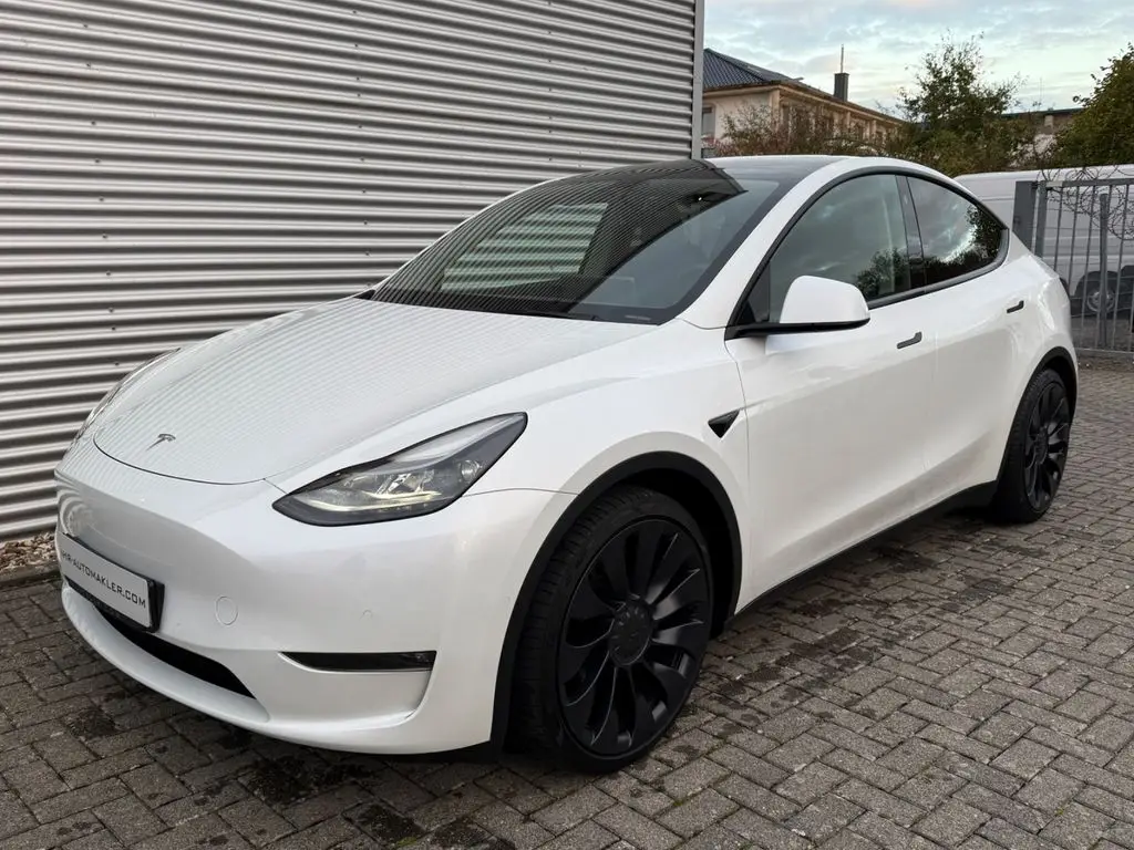 Photo 1 : Tesla Model Y 2022 Not specified