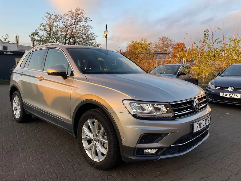 Photo 1 : Volkswagen Tiguan 2018 Petrol