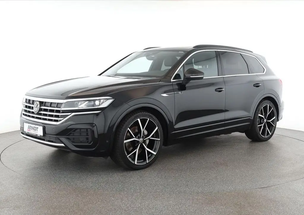 Photo 1 : Volkswagen Touareg 2024 Diesel