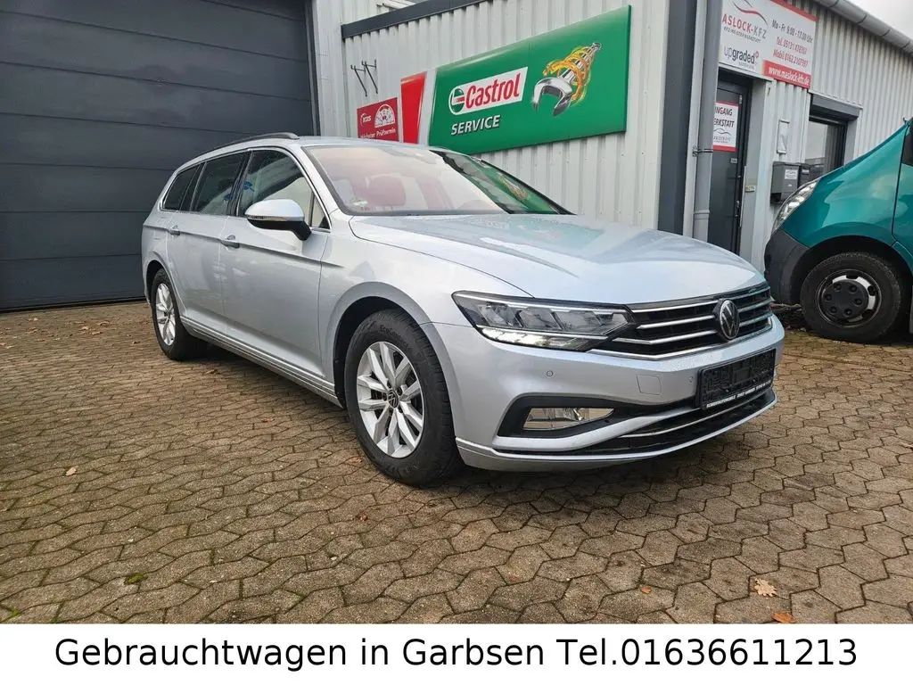 Photo 1 : Volkswagen Passat 2023 Diesel