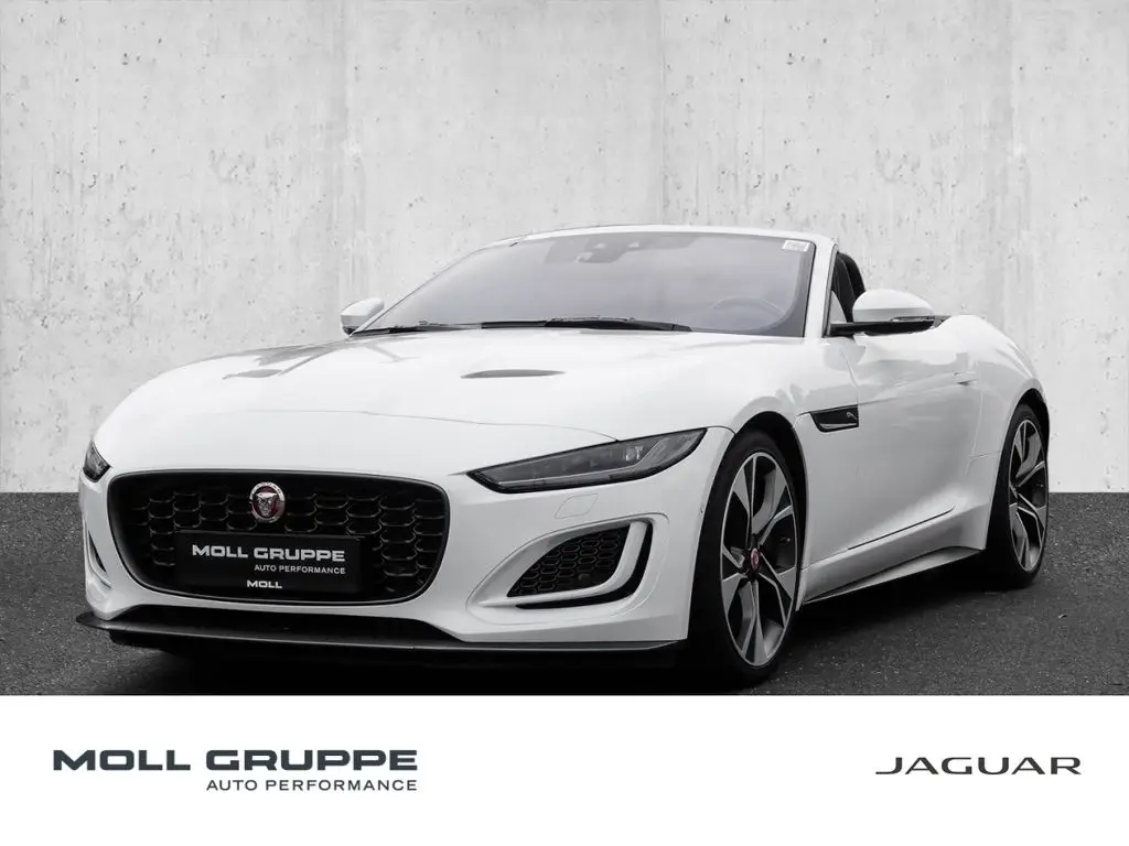 Photo 1 : Jaguar F-type 2021 Essence