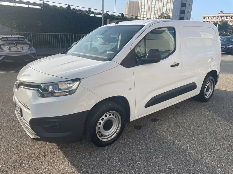 Photo 1 : Toyota Proace 2021 Diesel