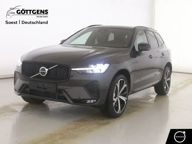 Photo 1 : Volvo Xc60 2024 Petrol