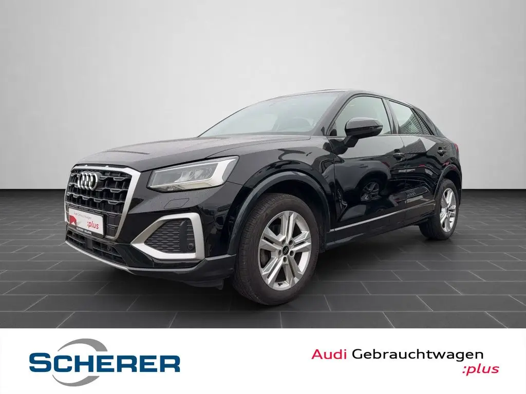 Photo 1 : Audi Q2 2023 Essence