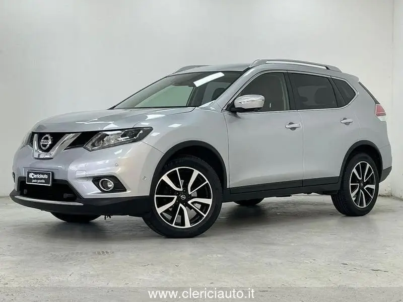 Photo 1 : Nissan X-trail 2017 Diesel