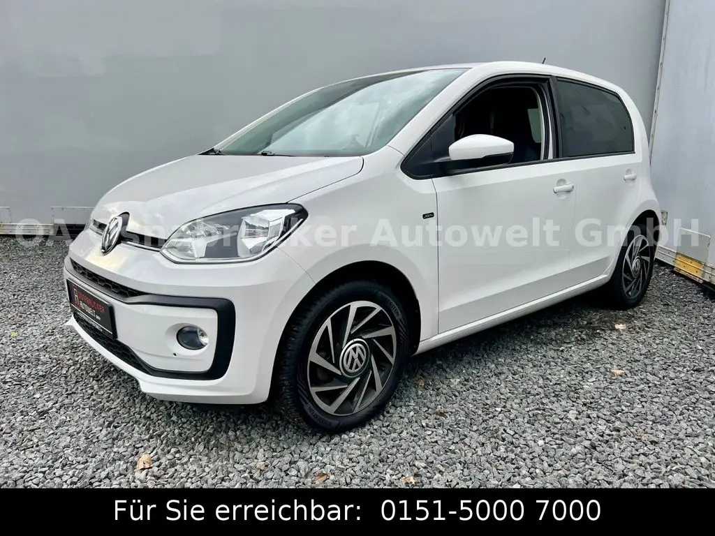 Photo 1 : Volkswagen Up! 2018 Petrol