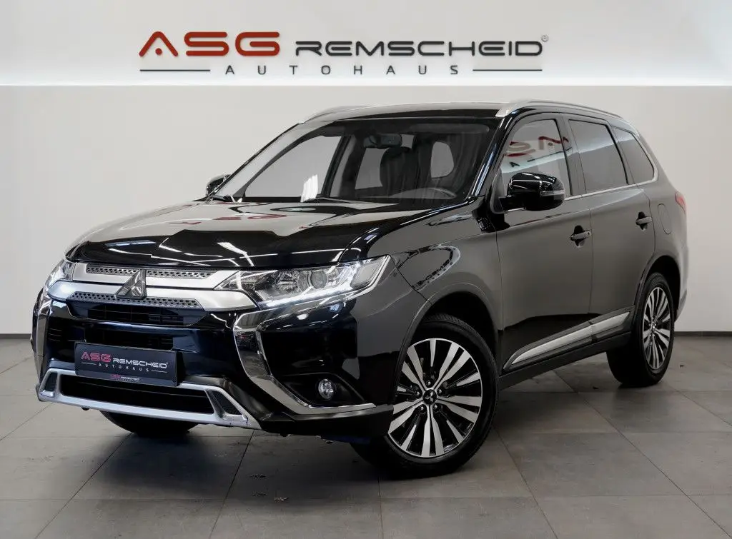 Photo 1 : Mitsubishi Outlander 2018 Petrol