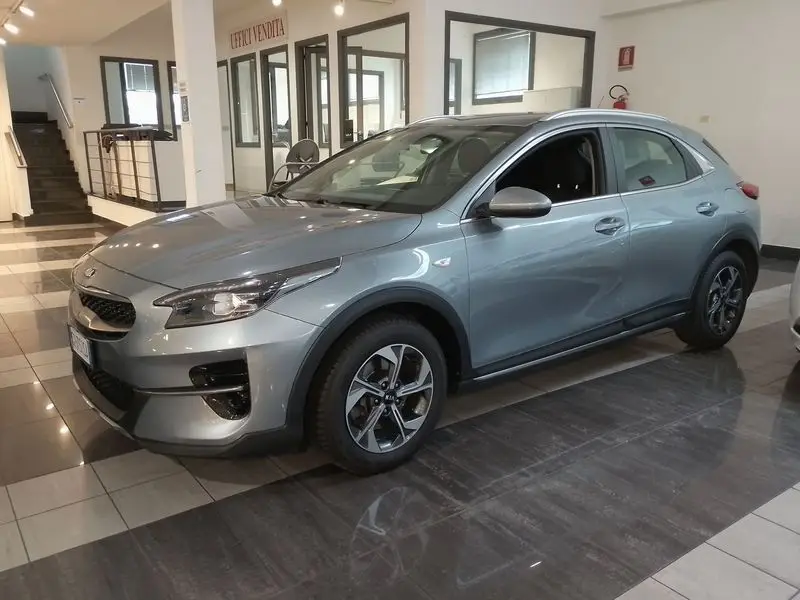 Photo 1 : Kia Xceed 2021 LPG