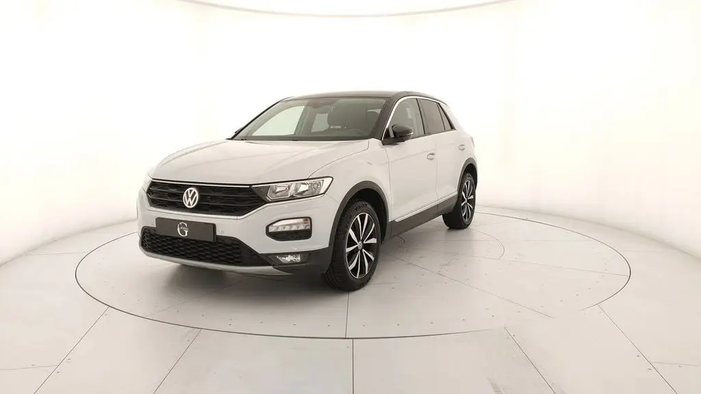 Photo 1 : Volkswagen T-roc 2018 Essence