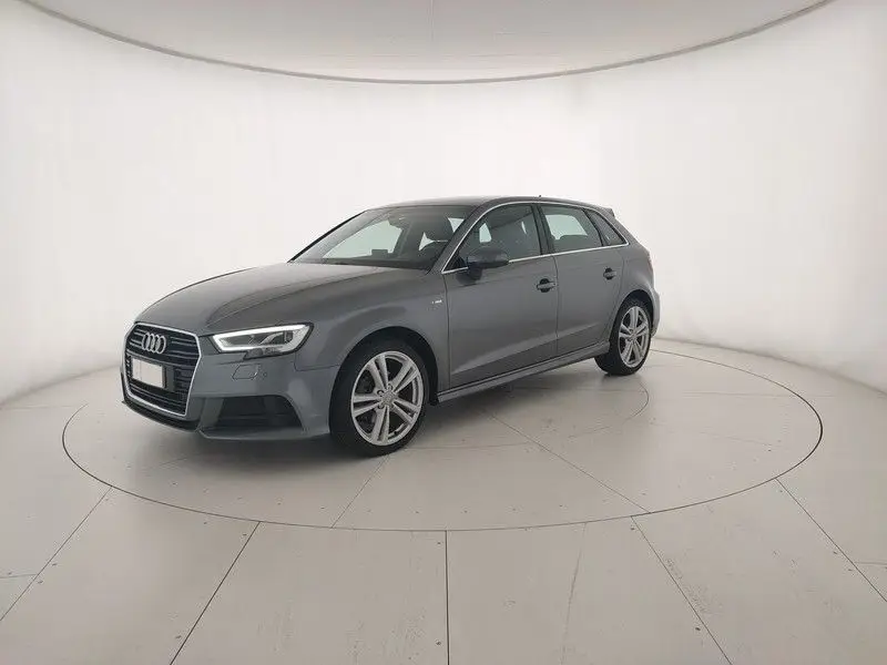 Photo 1 : Audi A3 2019 Autres