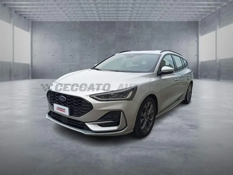 Photo 1 : Ford Focus 2023 Diesel