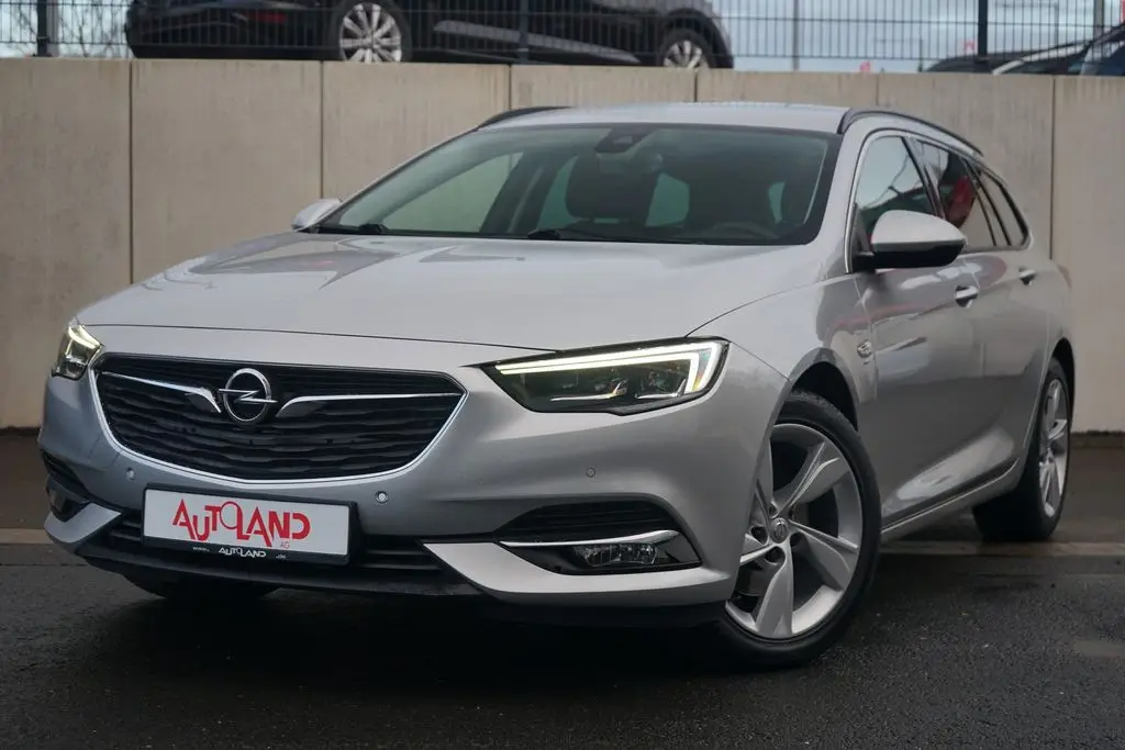 Photo 1 : Opel Insignia 2017 Petrol