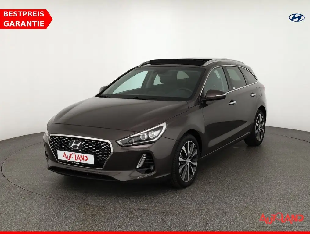 Photo 1 : Hyundai I30 2018 Diesel