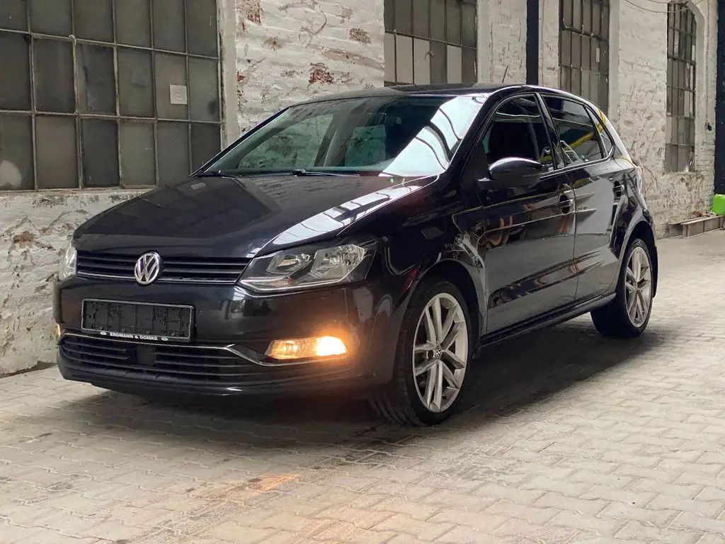 Photo 1 : Volkswagen Polo 2016 Petrol