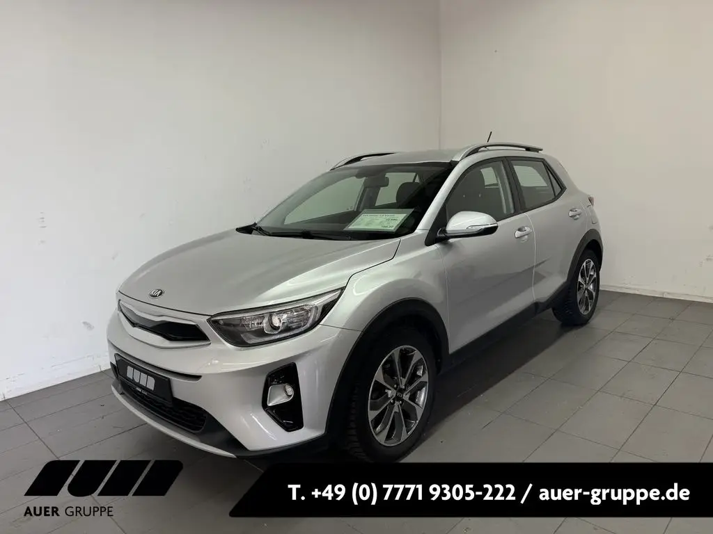 Photo 1 : Kia Stonic 2019 Essence