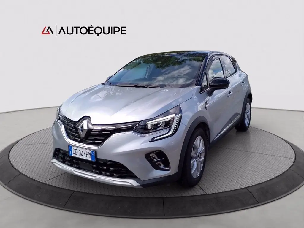 Photo 1 : Renault Captur 2021 Hybride