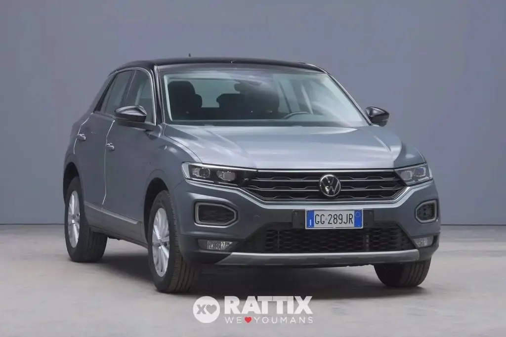 Photo 1 : Volkswagen T-roc 2021 Essence