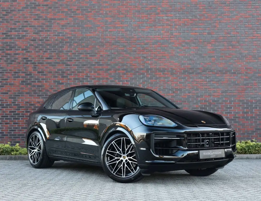 Photo 1 : Porsche Cayenne 2024 Hybrid