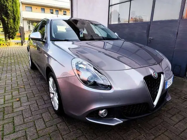 Photo 1 : Alfa Romeo Giulietta 2016 Diesel