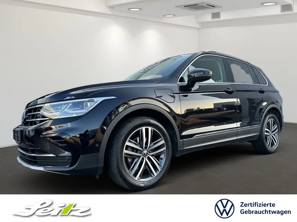 Photo 1 : Volkswagen Tiguan 2023 Hybrid