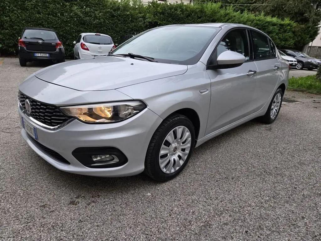 Photo 1 : Fiat Tipo 2019 Diesel