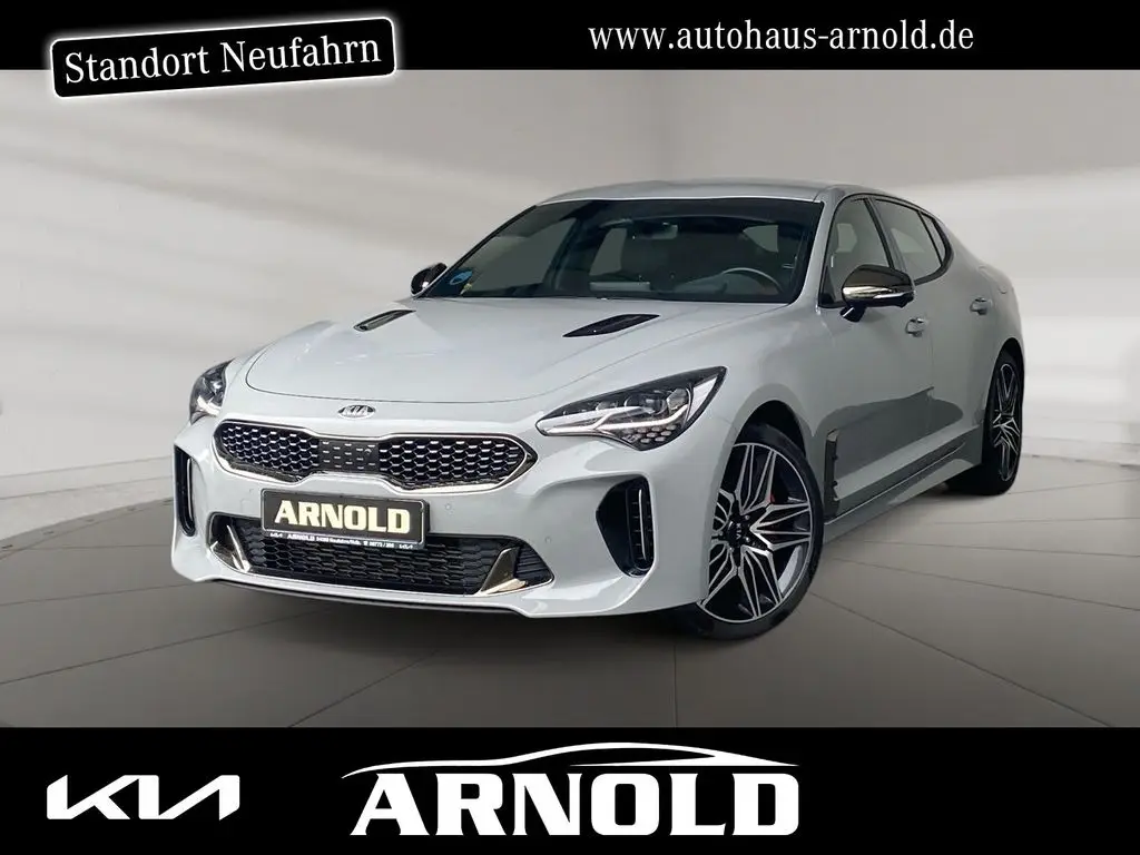 Photo 1 : Kia Stinger 2021 Petrol