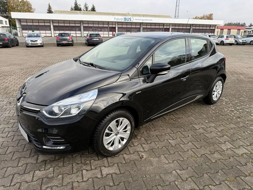 Photo 1 : Renault Clio 2018 Petrol