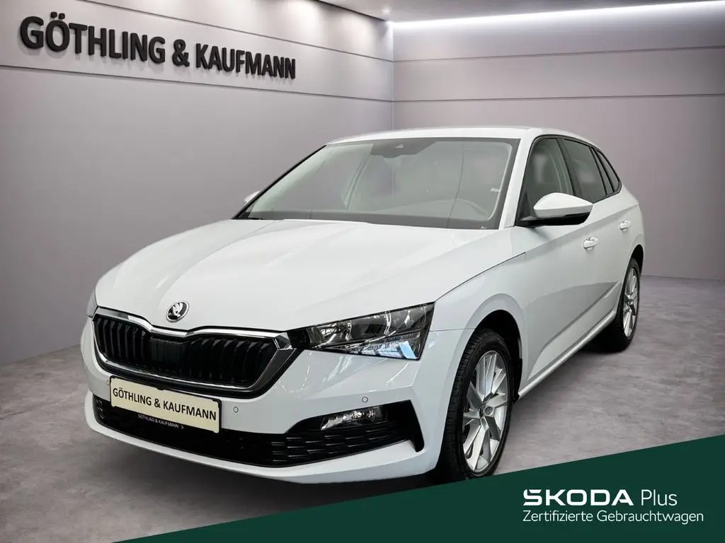 Photo 1 : Skoda Scala 2023 Essence