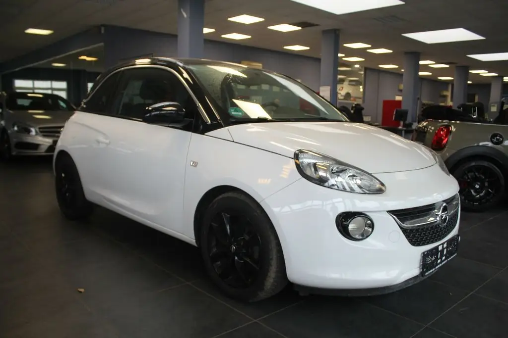 Photo 1 : Opel Adam 2016 Essence