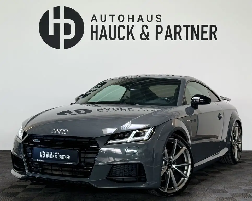 Photo 1 : Audi Tt 2018 Petrol