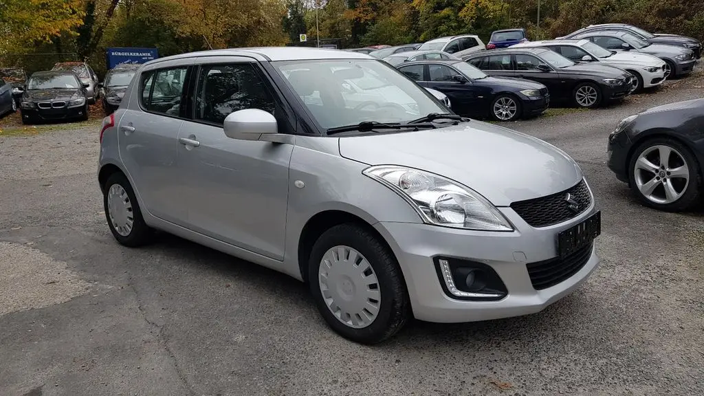 Photo 1 : Suzuki Swift 2016 Essence